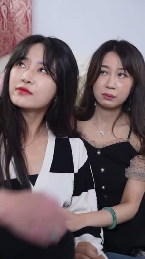 离婚后我和初恋虐了全家（99集）热门短剧看不停