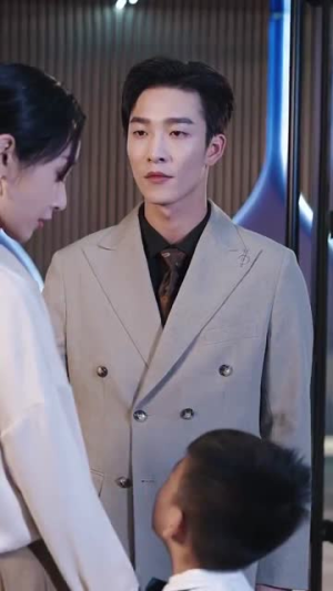 协议变废纸，京圈太子天天想复婚（87集）短剧片段推荐