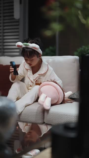 穿越时空的来电(40集) 穿越时空的来电(40集)精彩短剧免费看