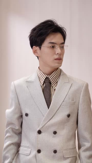 西红柿妹在霸总圈杀疯了（70集）悬疑短剧推荐