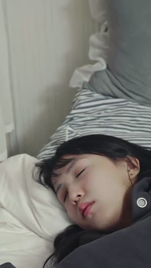 她没有温度(13集) 她没有温度(13集)精彩短剧分享。