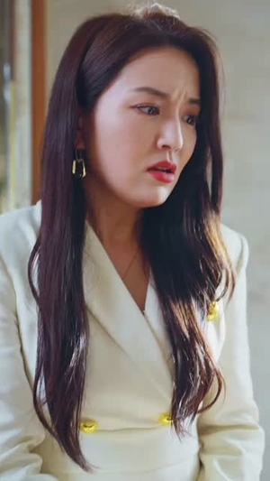 别碰我妈妈(35集) 别碰我妈妈(35集)精彩短剧追不停