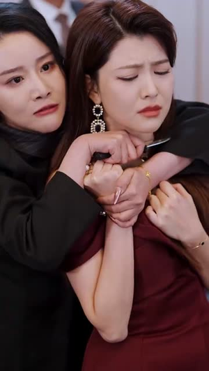 粉丝不是韭菜(36集) 粉丝不是韭菜(36集)这部短剧太好看