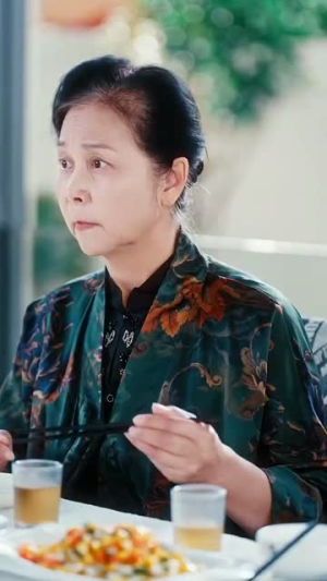 你选白月光女儿死了你哭什么(65集) 你选白月光女儿死了你哭什么(65集)热播短剧来袭