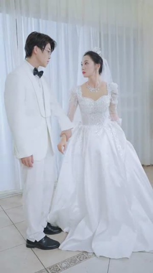 她的桃花运只有2小时（90集）短剧免费分享