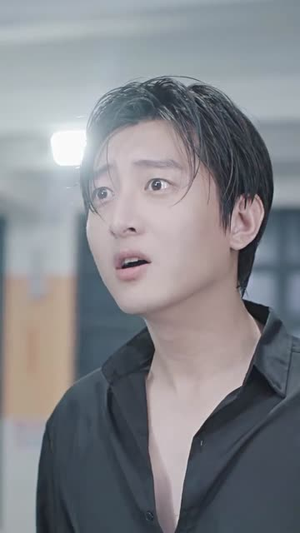 7.王爷他又上热搜了(101集) 7.王爷他又上热搜了(101集)红果免费短剧