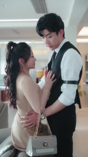 偷偷喜欢你(75集) 偷偷喜欢你(75集)最热门短剧来了