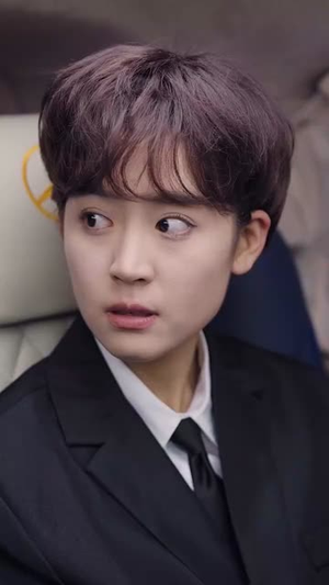 纪总看清楚我是你保镖(88集) 纪总看清楚我是你保镖(88集)太好看了短剧