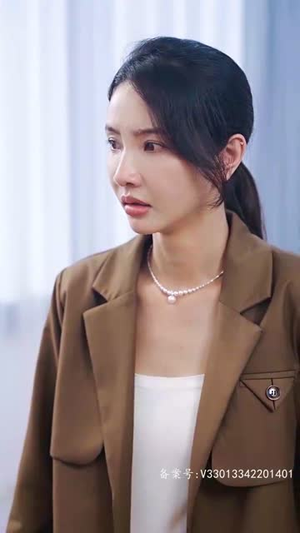 不好，那个恋爱脑黑化了（96集）精彩的网络短剧