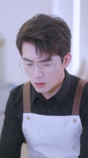 陆总，夫人喊你进修男德（92集）精彩短剧片段