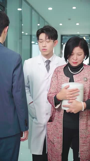 与你共赴的黄昏(66集) 与你共赴的黄昏(66集)最火爆短剧