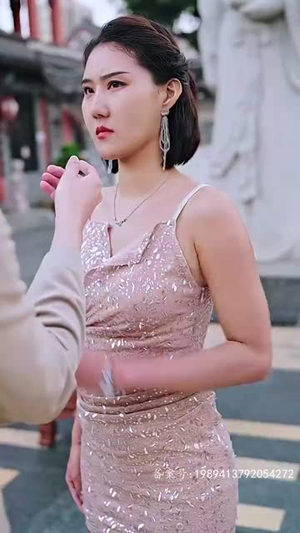 离婚后三个姐姐爱我如命(87集) 离婚后三个姐姐爱我如命(87集)每日短剧追不停