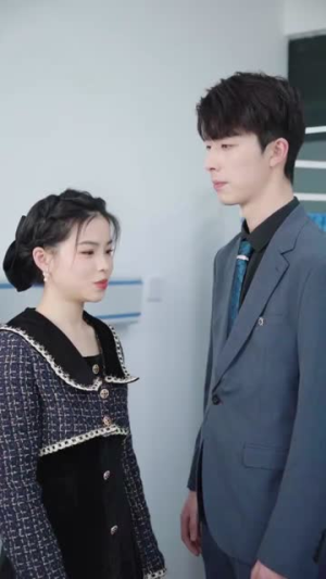 看不见的恋人(33集) 看不见的恋人(33集)热门短剧追不停