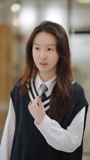 看不见的爱人（12集全）民国短剧推荐