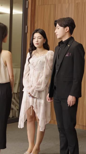 破产后我被前任缠上了（98集）最后的大结局