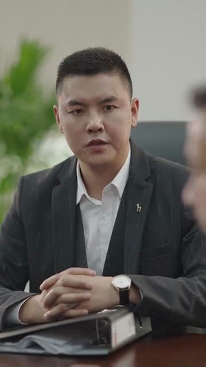 小保安和名媛的错位追凶（80集）热播短剧推荐