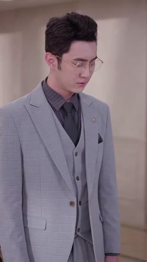 勇敢姐姐向前冲（79集）短剧前十排行榜