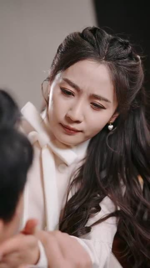 天降顶配未婚夫(60集) 天降顶配未婚夫(60集) 热播短剧排行榜