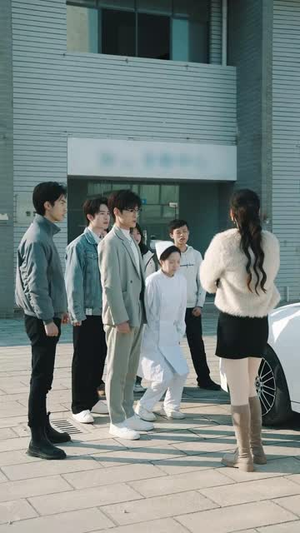 只差两分钟(30集) 只差两分钟(30集) 哪个网站可以看