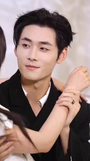 交易游戏（81集）一口气追完全集