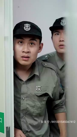 我在医院混得风声水起 (80集) 擦边剧这部短剧太好看