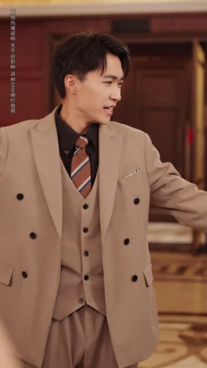 绑定朋友圈系统我成香饽饽(75集) 绑定朋友圈系统我成香饽饽(75集)免费短剧合集