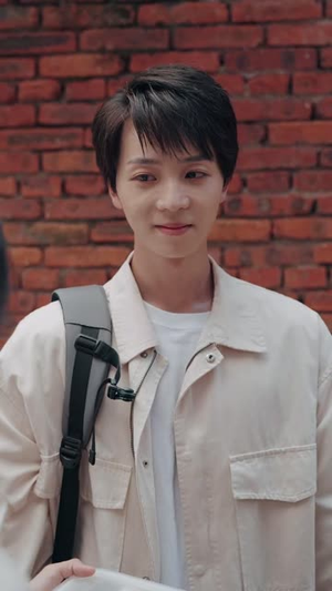 我爸用我身体开挂了（64集）剧情简介