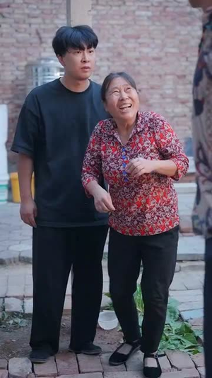 傻小龙神农逆袭（80集）精彩热门短剧