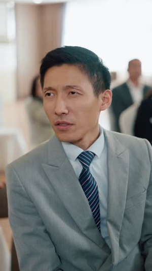 摊牌了我能看见过去一万年(79集) 摊牌了我能看见过去一万年(79集)热门短剧追到爽