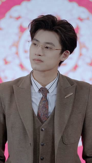 东山再起你是谁（65集）古装短剧推荐