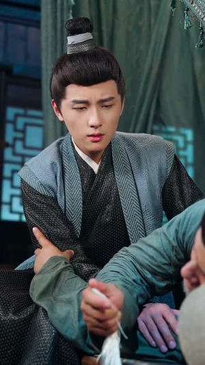 我在荒年收古董 (76集) 热播短剧来袭