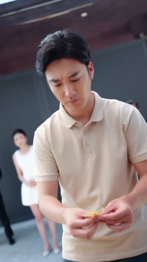 说好了当武圣,你却让我送外卖(115集) 说好了当武圣,你却让我送外卖(115集)超火热门短剧